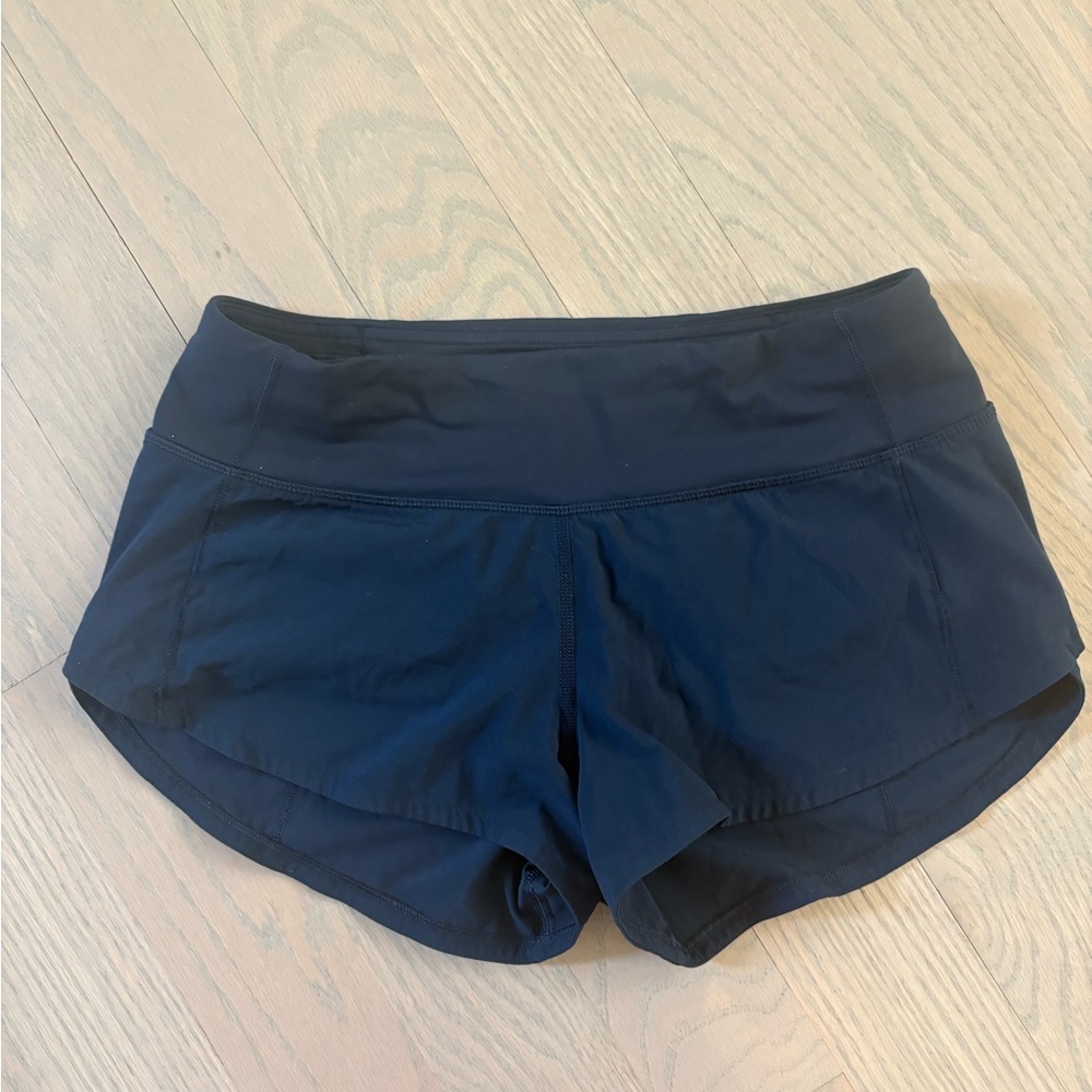 Like New Lululemon Navy Speed Up Low-Rise Lined Short 2.5”